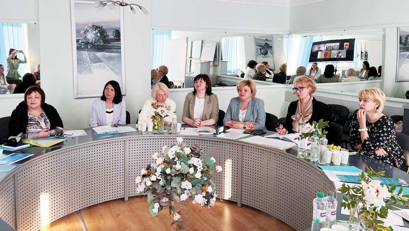 У ході дискусії.jpg